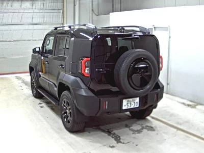 Toyota Land Cruiser FJ