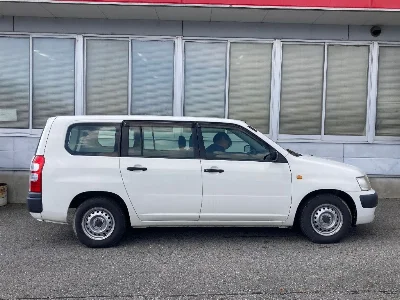 TOYOTA SUCCEED