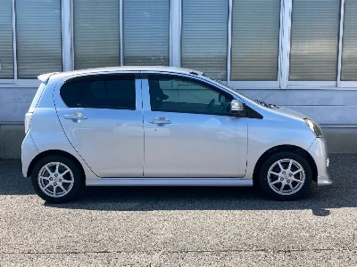 TOYOTA PIXIS EPOCH