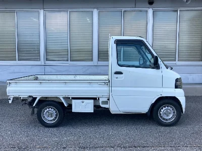 NISSAN CLIPPER TRUCK
