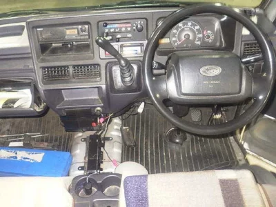 SUBARU SAMBAR VAN