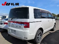Цена авто Mitsubishi  с аукционов Японии, номер кузова CV5W, пробег 148 000, оценка 