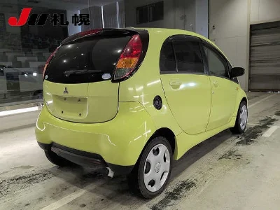 MITSUBISHI I