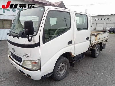 TOYOTA DYNA