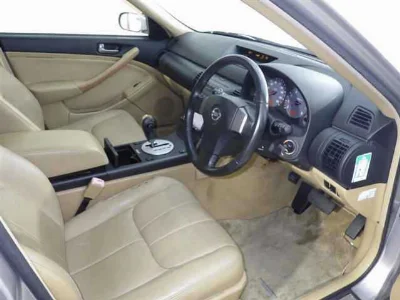 NISSAN STAGEA