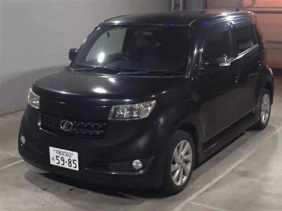 TOYOTA BB