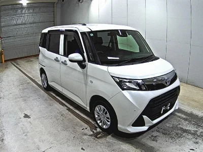 TOYOTA TANK