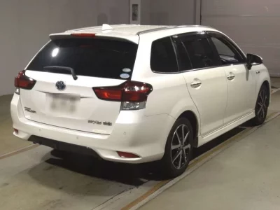 TOYOTA COROLLA FIELDER