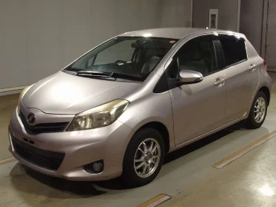TOYOTA VITZ