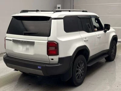 TOYOTA LAND CRUISER 250