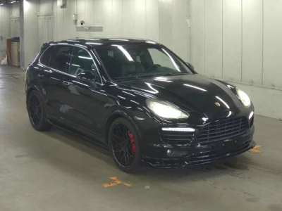 PORSCHE CAYENNE