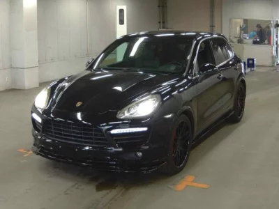 PORSCHE CAYENNE