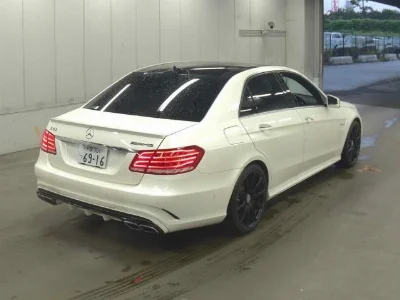 MERCEDES BENZ AMG E CLASS