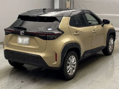 TOYOTA YARIS CROSS