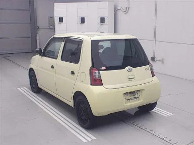 DAIHATSU ESSE