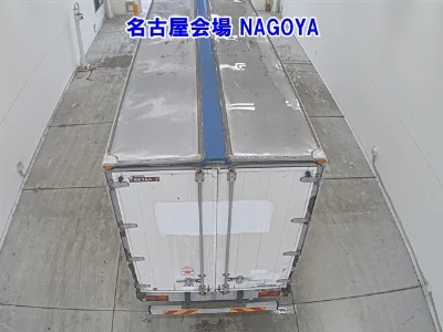 NISSAN UD