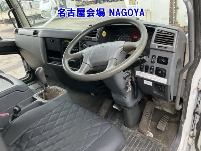 MITSUBISHI FUSO FIGHTER