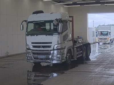 MITSUBISHI FUSO SUPER GREAT