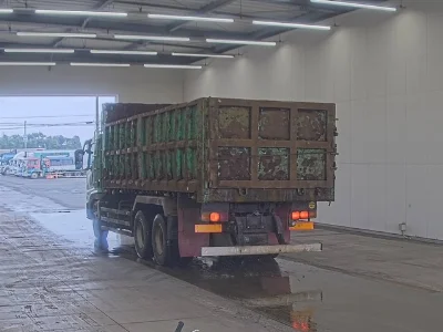 MITSUBISHI FUSO SUPER GREAT
