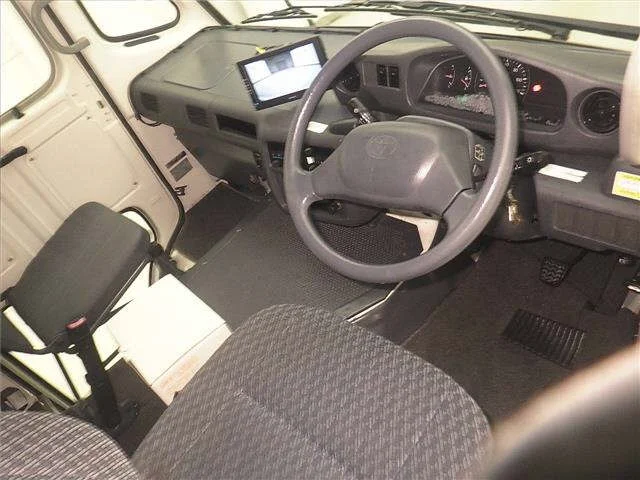 Toyota Urban Supporter  с аукциона в Японии