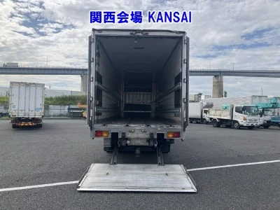 NISSAN DIESEL (UD) QUON