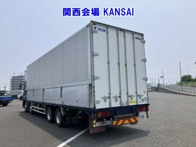 NISSAN DIESEL (UD) QUON