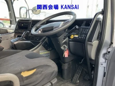 NISSAN DIESEL (UD) QUON