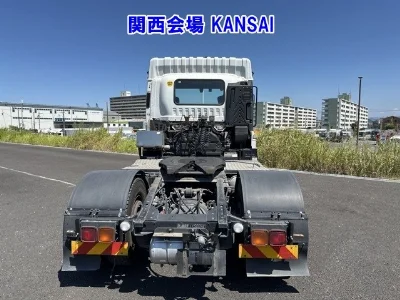 ISUZU GIGA