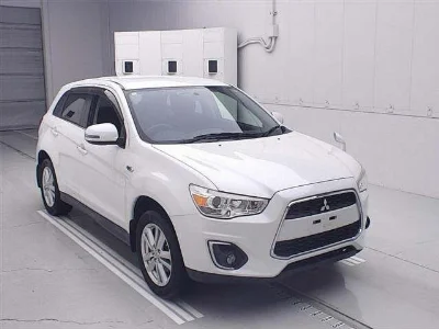 MITSUBISHI RVR