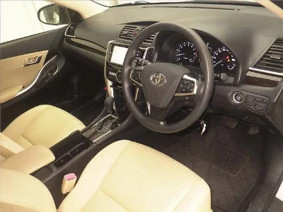 TOYOTA PREMIO