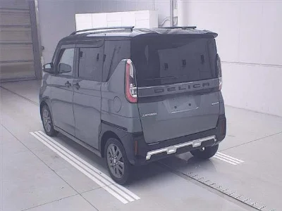MITSUBISHI DELICA MINI