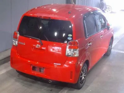 TOYOTA SPADE