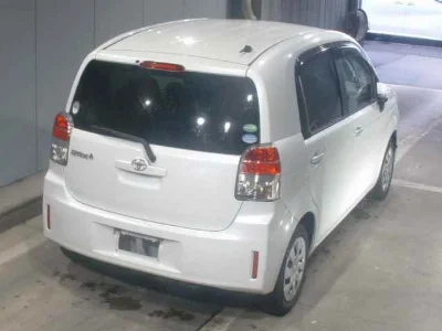 TOYOTA SPADE