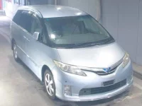 Цена авто Toyota Estima с аукционов Японии, номер кузова AHR20W, пробег 185 000, оценка 