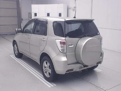 DAIHATSU BEGO