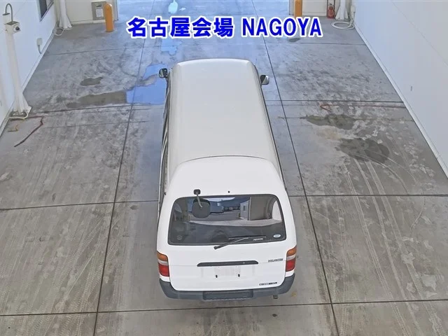 Toyota HiAce  с аукциона в Японии