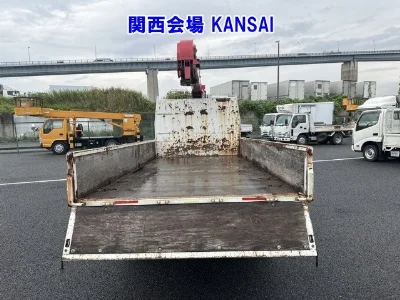 MITSUBISHI CANTER