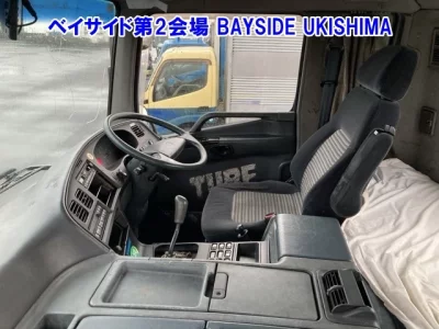 MITSUBISHI FUSO SUPER GREAT