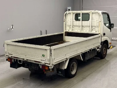 TOYOTA DYNA
