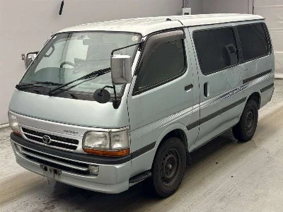 TOYOTA HIACE VAN