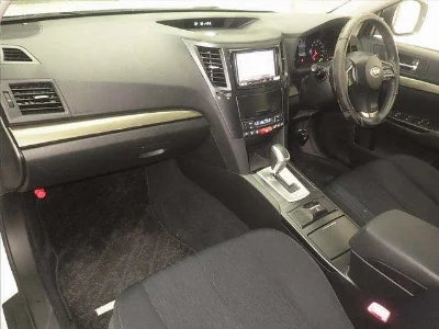 SUBARU LEGACY B4