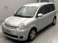Цена авто Toyota Sienta с аукционов Японии, номер кузова NCP81G, пробег 72 000, оценка 4