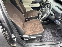 Цена авто Toyota Aqua с аукционов Японии, номер кузова NHP10, пробег 69 000, оценка 8