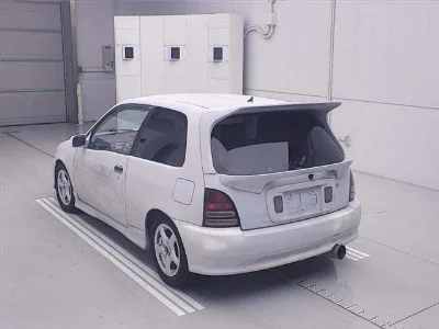 TOYOTA STARLET