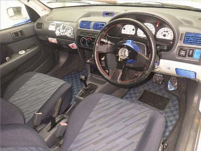TOYOTA STARLET