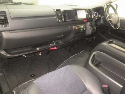 TOYOTA REGIUS ACE VAN