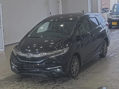 HONDA FIT SHUTTLE