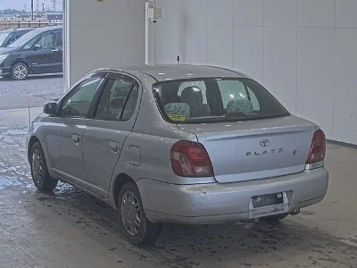TOYOTA PLATZ