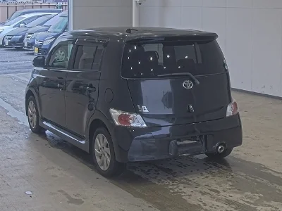 TOYOTA BB