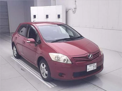 TOYOTA AURIS